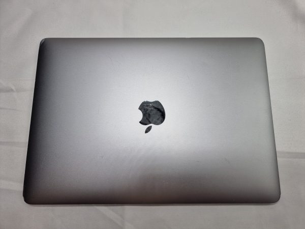 Apple MacBook Retina 12” 2017, Core m3, 8 GB RAM, 256 GB SSD