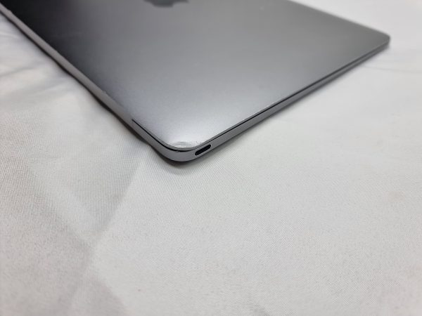 Apple MacBook Retina 12” 2017, Core m3, 8 GB RAM, 256 GB SSD