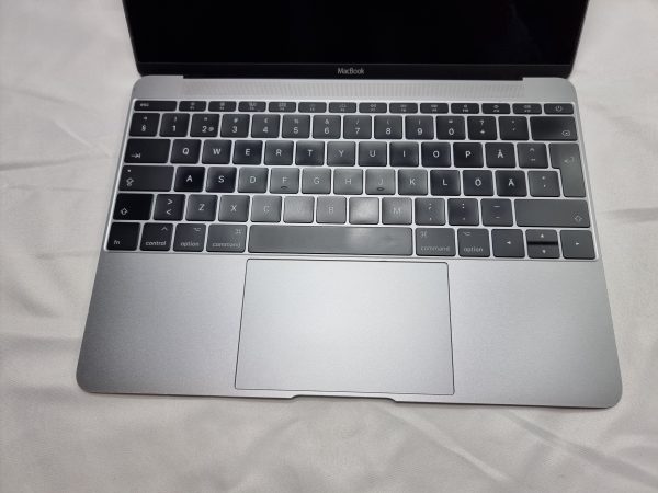 Apple MacBook Retina 12” 2017, Core m3, 8 GB RAM, 256 GB SSD