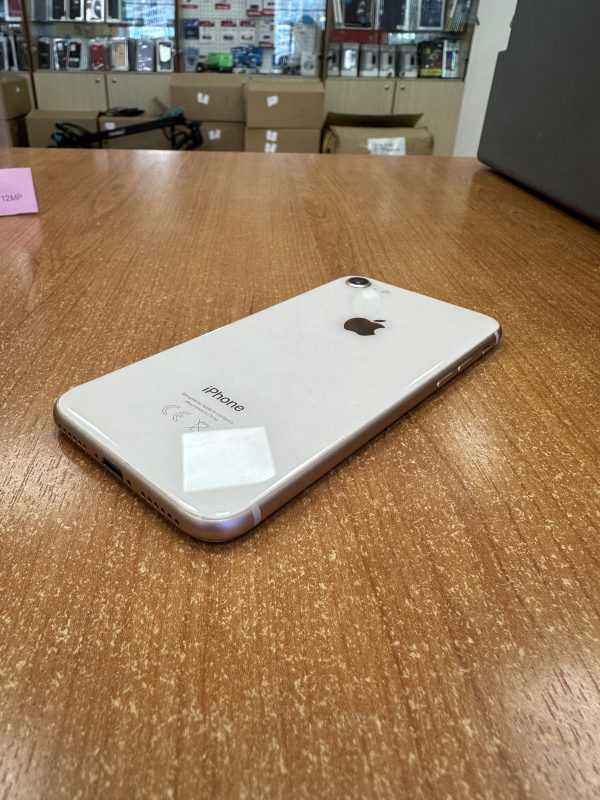 Apple iPhone 8 64 GB (naudotas) - Mobas.lt