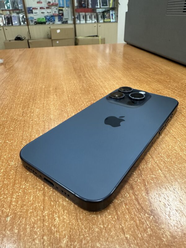 Apple iPhone 15 Pro 256 GB (Atnaujintas) - Mobas.lt