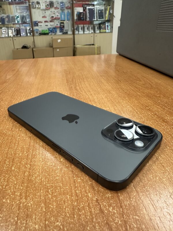 Apple iPhone 15 Pro Max 256 GB (Atnaujintas) - Mobas.lt