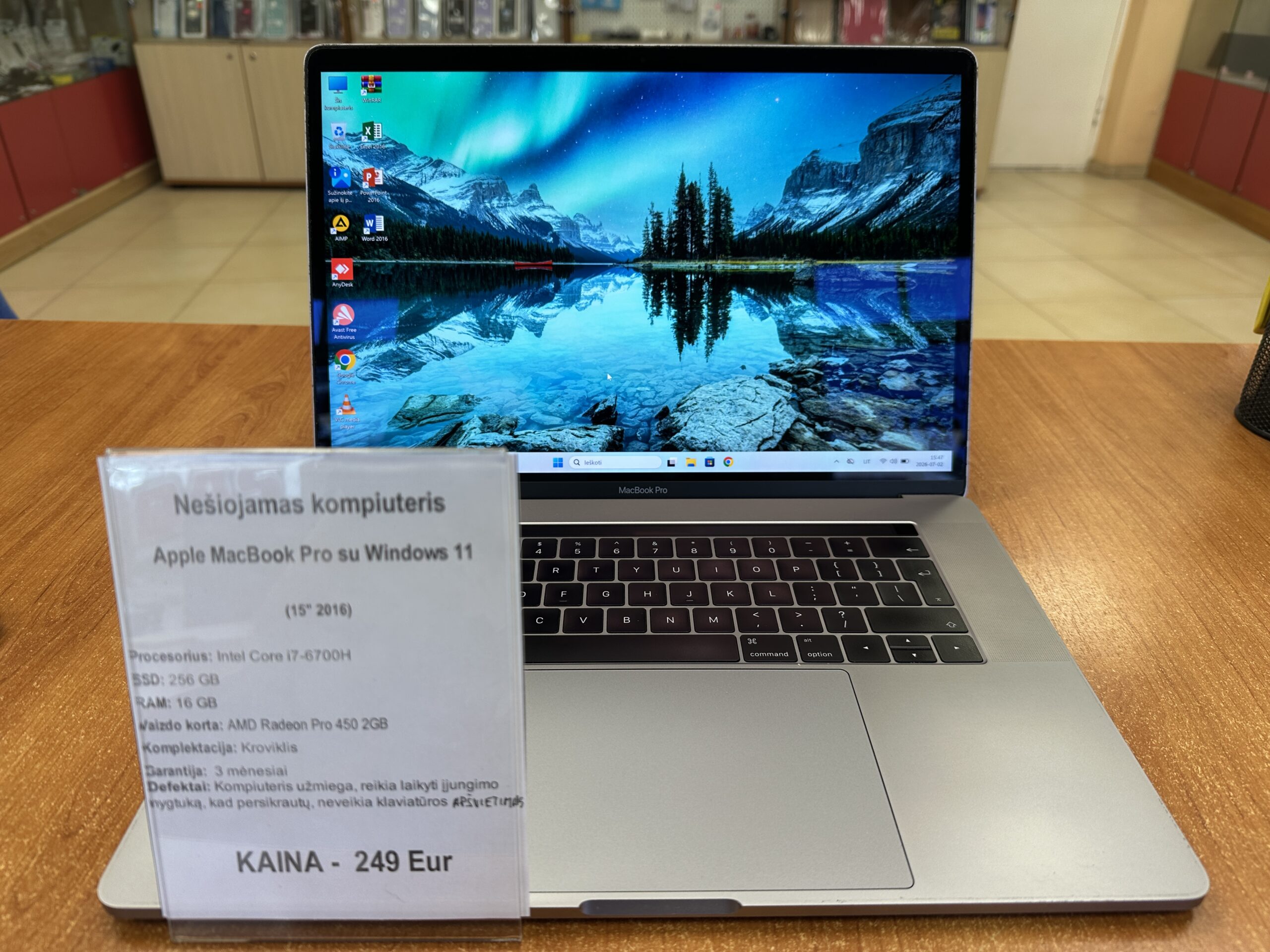MacBook Pro15-inch【CS6 /Office /Windows】 Apple MacBook Pro 15” 2016 SU WINDOWS 11 i7, 16 GB RAM, 256 GB SSD